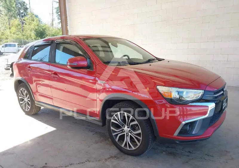 2018 Mitsubishi OUTLANDER фото