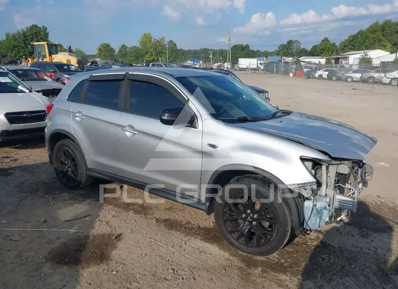2018 Mitsubishi OUTLANDER фото