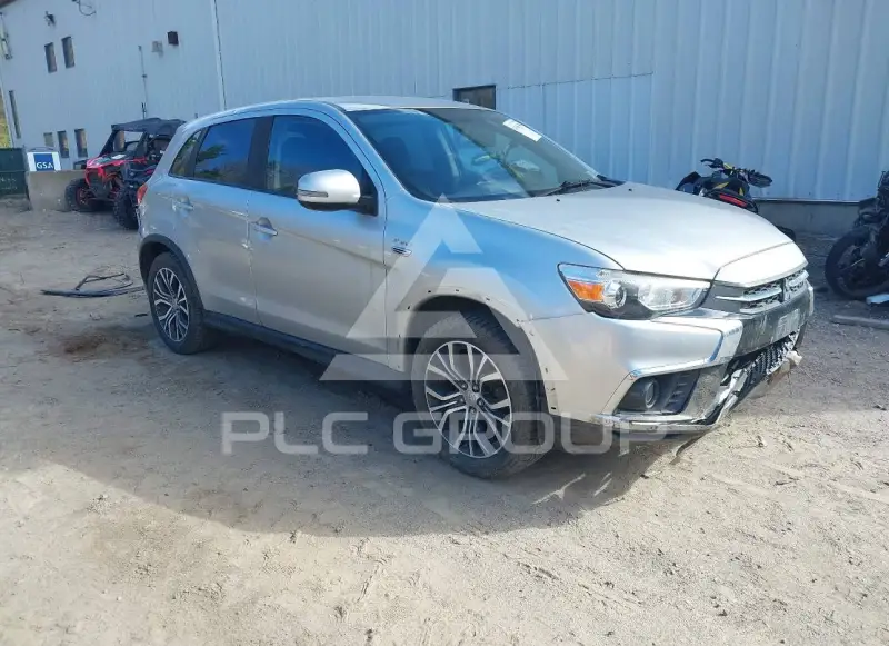 2018 Mitsubishi OUTLANDER photo