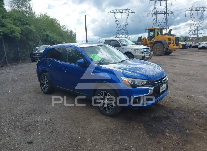 2018 Mitsubishi OUTLANDER photo