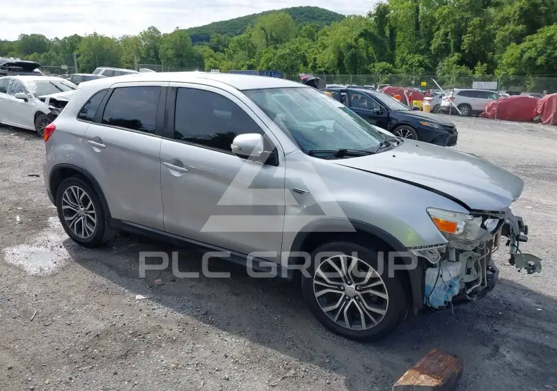 2018 Mitsubishi OUTLANDER фото