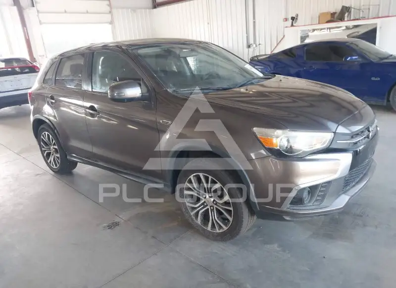 2018 Mitsubishi OUTLANDER photo
