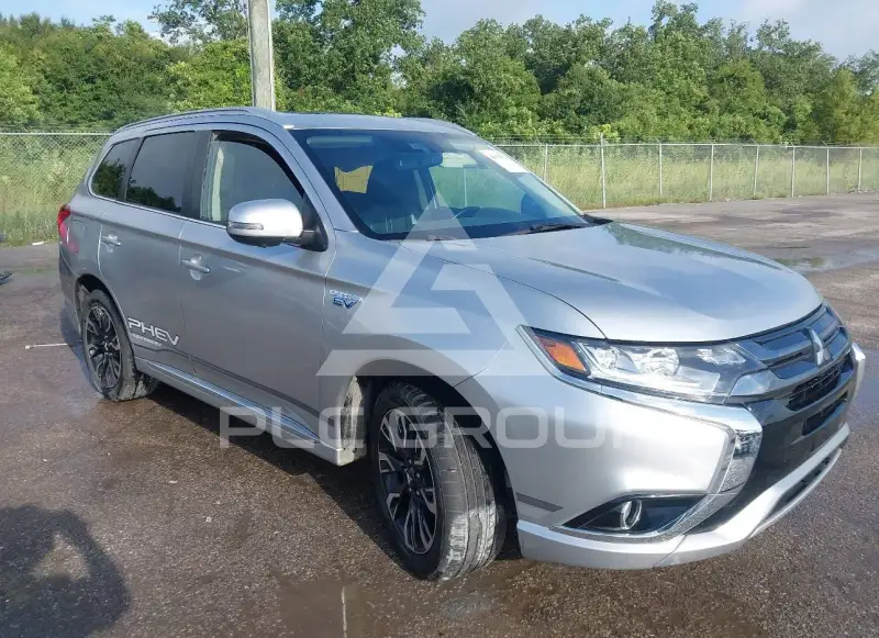 2018 Mitsubishi OUTLANDER фото
