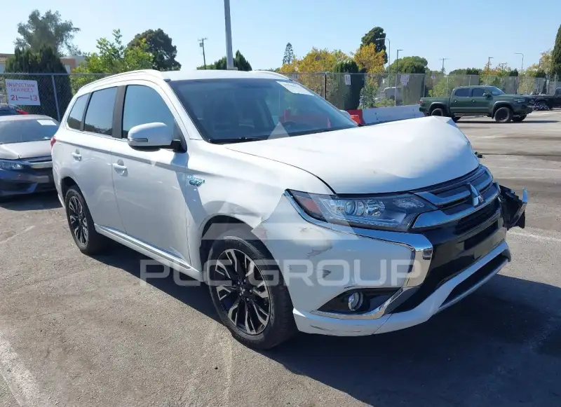2018 Mitsubishi OUTLANDER фото