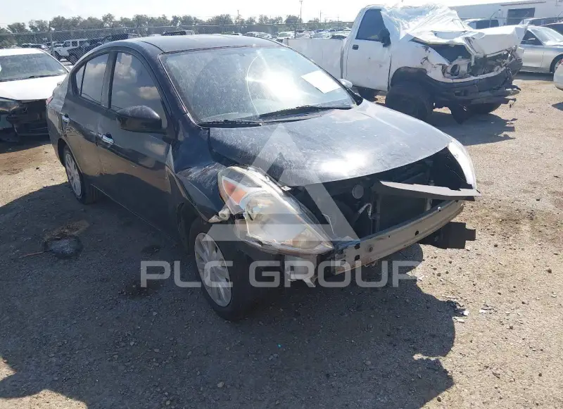 2018 Nissan VERSA фото