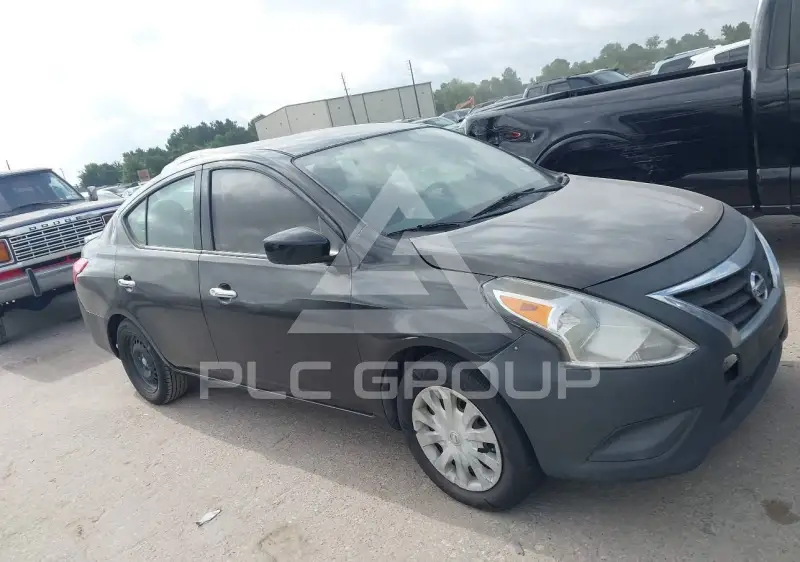 2018 Nissan VERSA фото