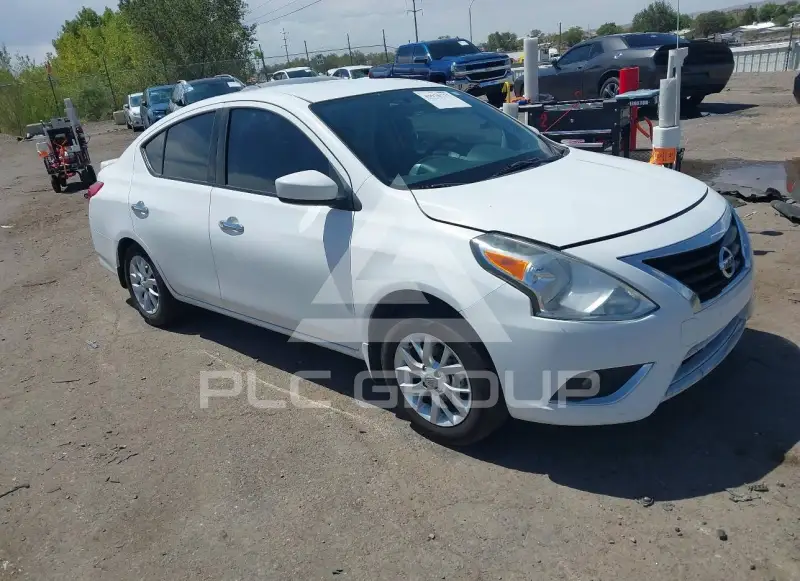 2018 Nissan VERSA фото