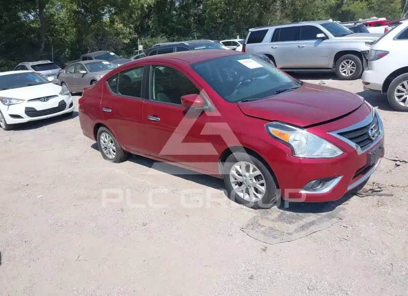 2018 Nissan VERSA фото