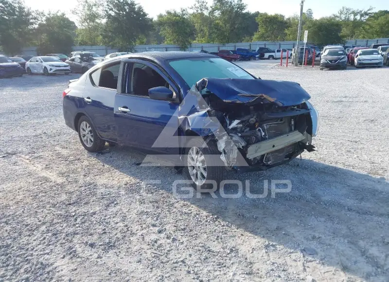 2018 Nissan VERSA фото