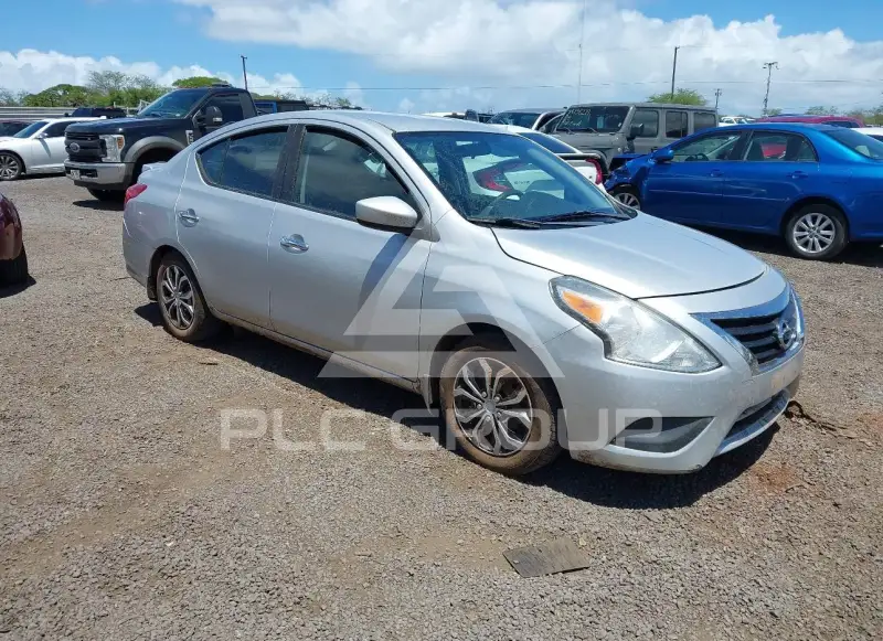 2018 Nissan VERSA фото