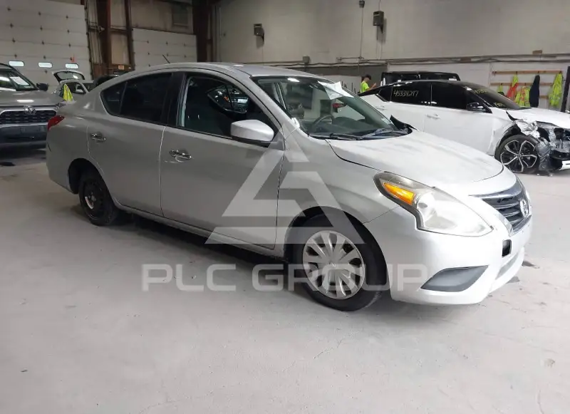 2018 Nissan VERSA photo
