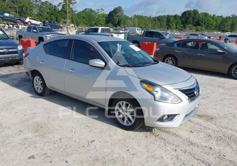 2018 Nissan VERSA фото
