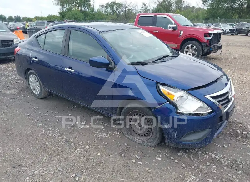 2018 Nissan VERSA фото