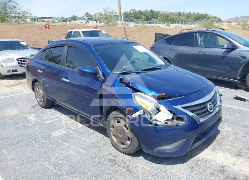 2018 Nissan VERSA фото