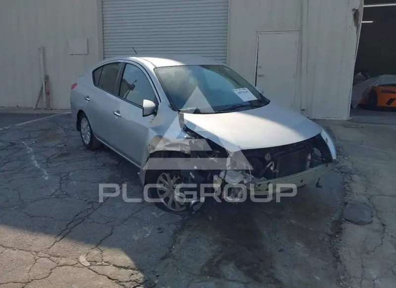 2018 Nissan VERSA photo
