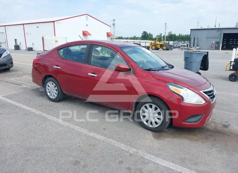 2018 Nissan VERSA фото