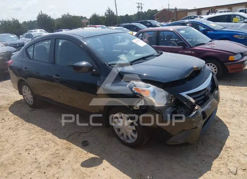 2018 Nissan VERSA photo