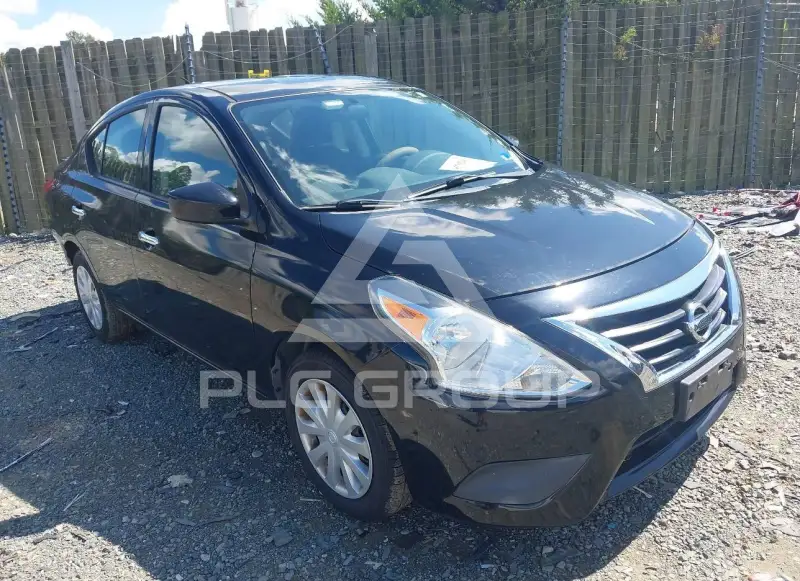2018 Nissan VERSA photo
