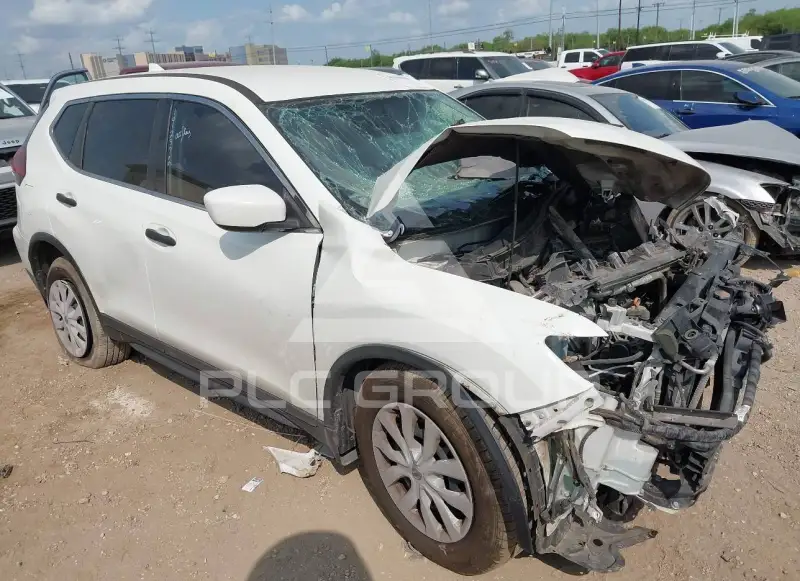 2018 Nissan ROGUE photo