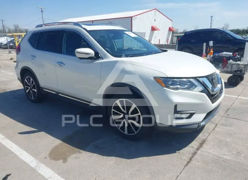 2018 Nissan ROGUE photo