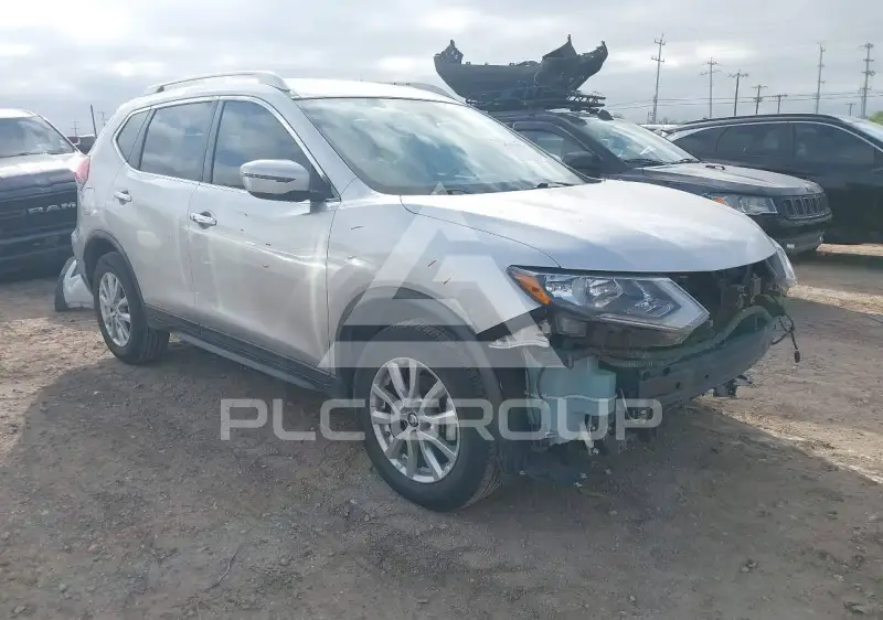 2018 Nissan ROGUE photo