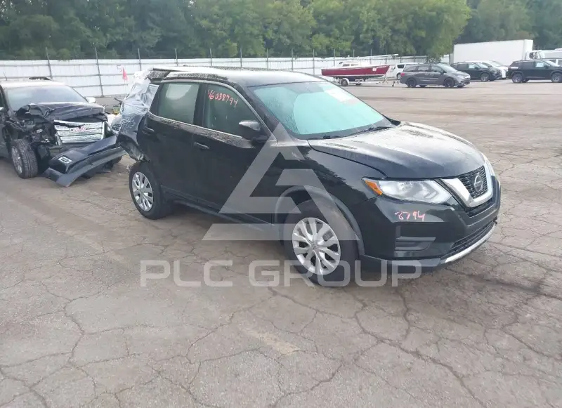 2018 Nissan ROGUE photo
