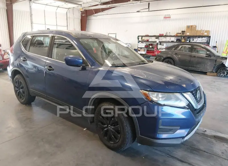 2018 Nissan ROGUE photo