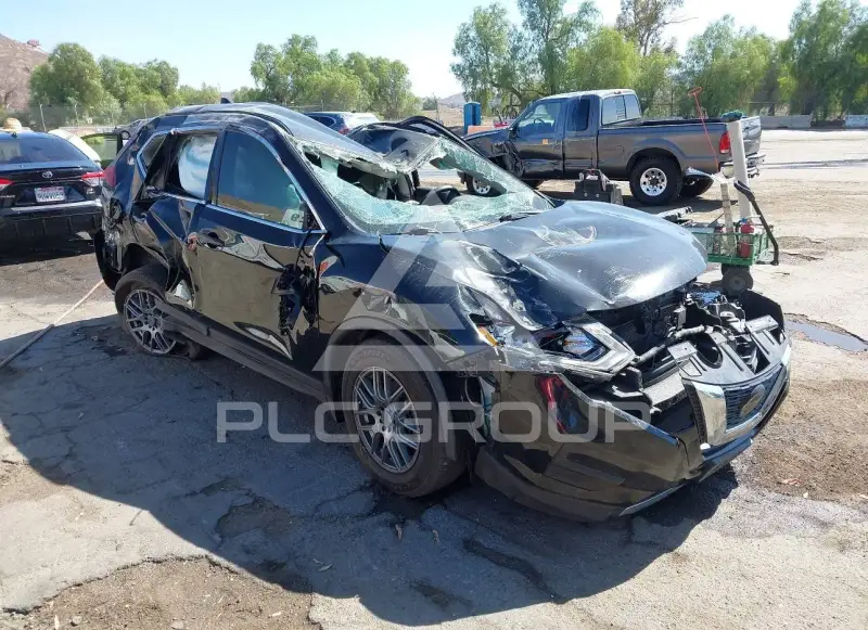 2018 Nissan ROGUE photo