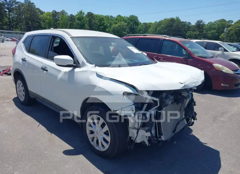 2018 Nissan ROGUE photo