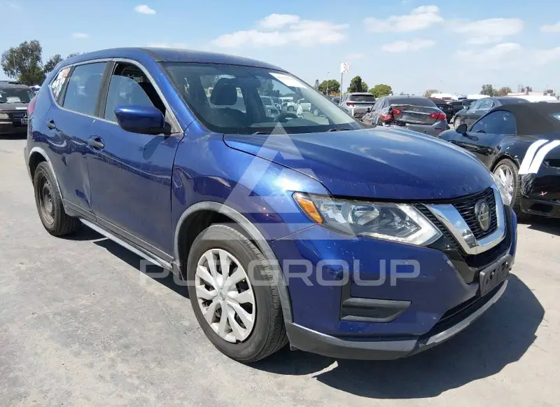 2018 Nissan ROGUE photo