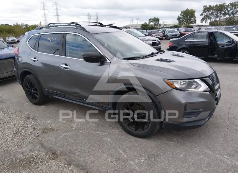 2018 Nissan ROGUE photo