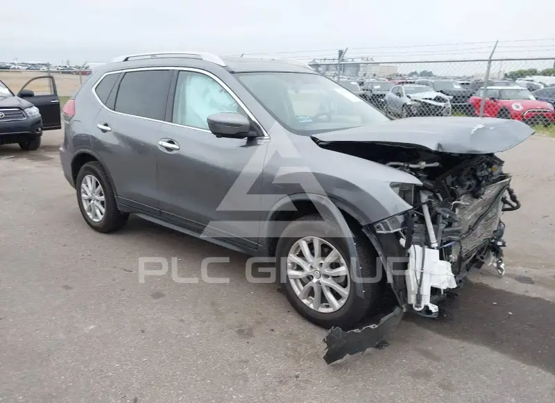 2018 Nissan ROGUE photo