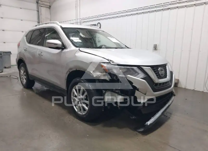 2018 Nissan ROGUE photo