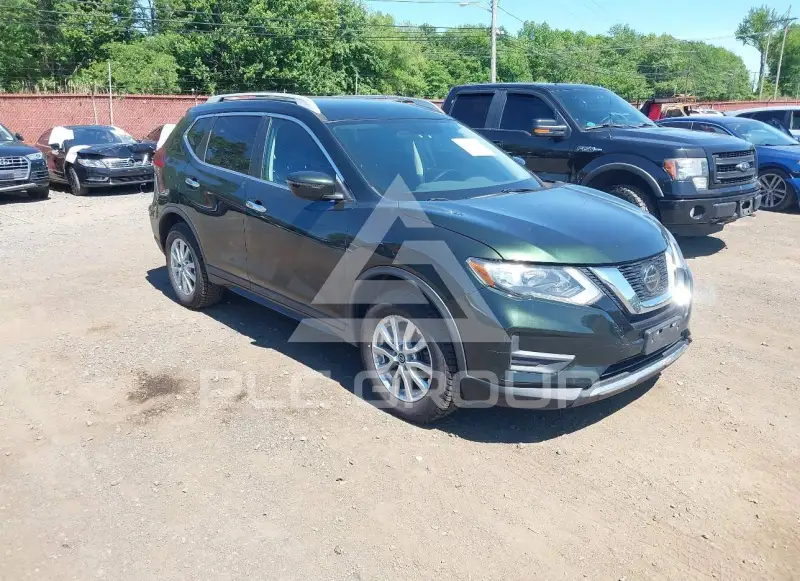 2018 Nissan ROGUE photo