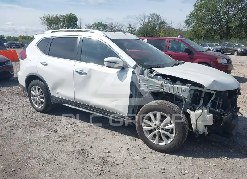 2018 Nissan ROGUE photo