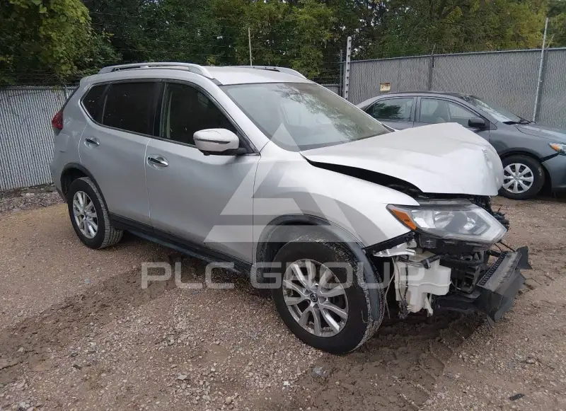 2018 Nissan ROGUE photo