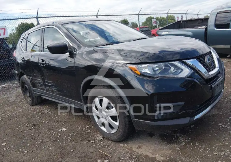 2018 Nissan ROGUE photo