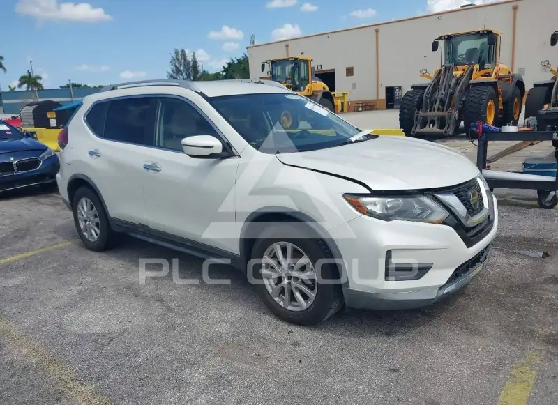 2018 Nissan ROGUE photo