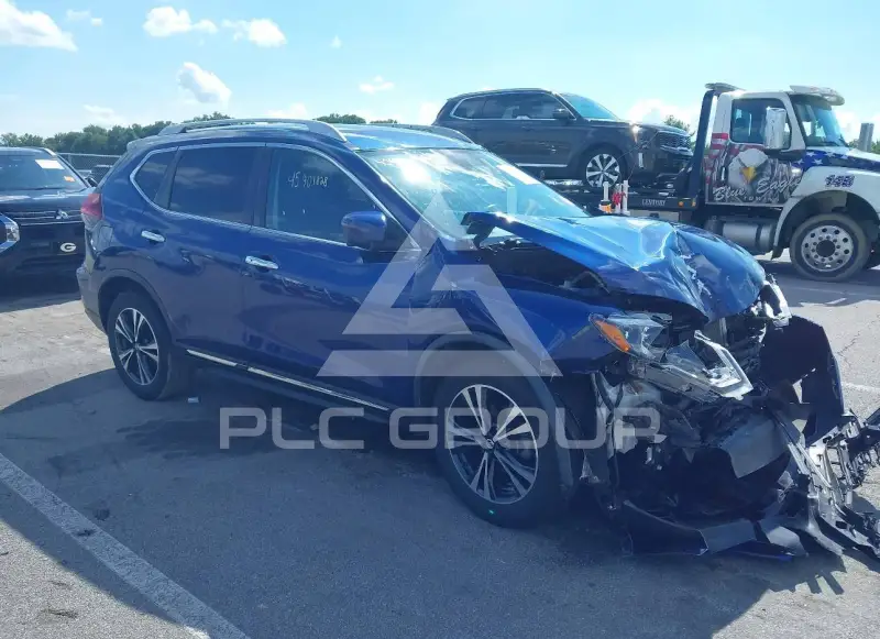 2018 Nissan ROGUE photo