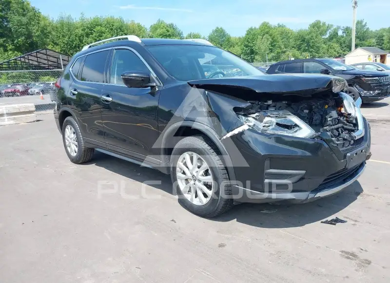 2018 Nissan ROGUE photo
