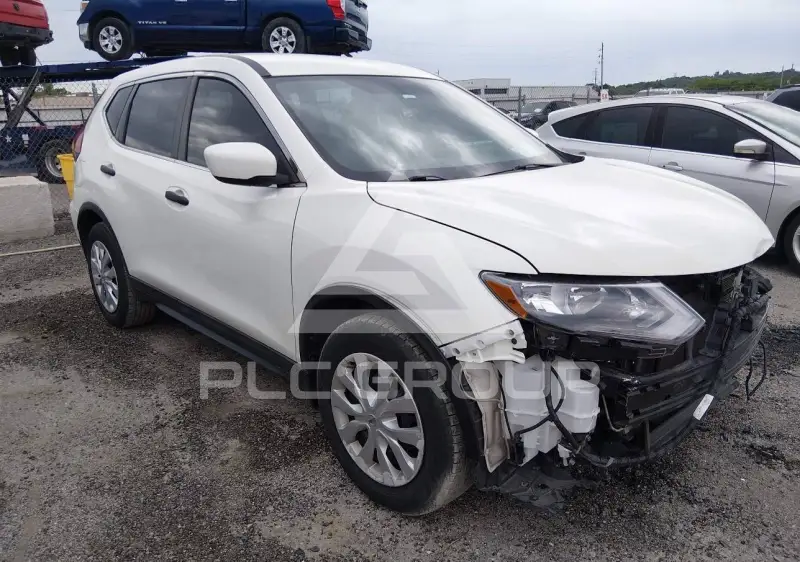 2018 Nissan ROGUE photo