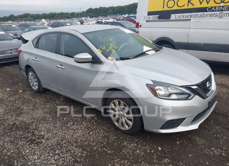 2018 Nissan SENTRA photo