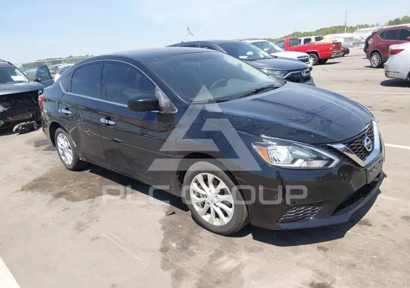 2018 Nissan SENTRA фото