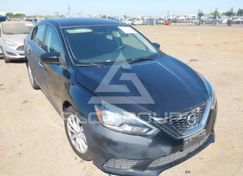 2018 Nissan SENTRA фото