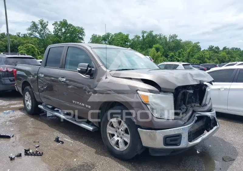 2018 Nissan TITAN фото