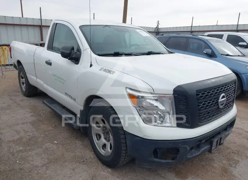 2018 Nissan TITAN фото