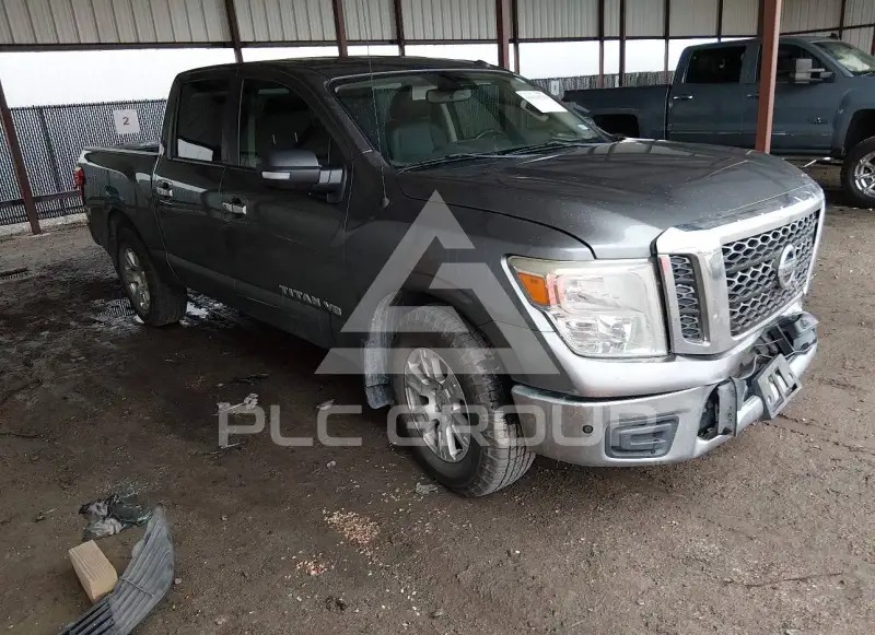 2018 Nissan TITAN фото