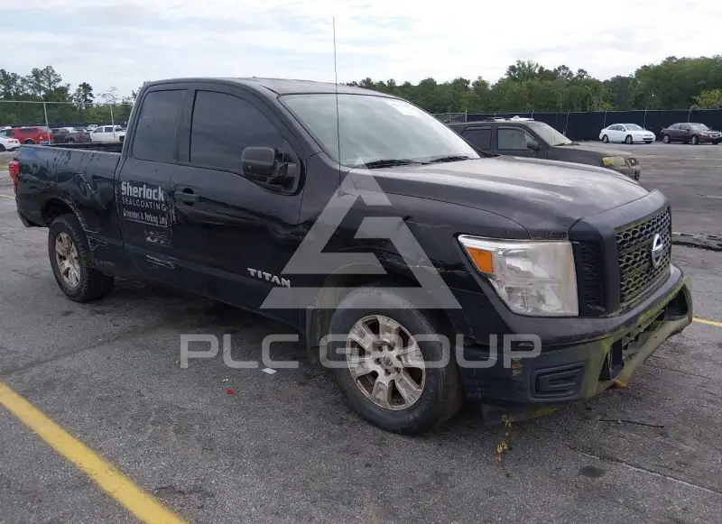 2018 Nissan TITAN фото