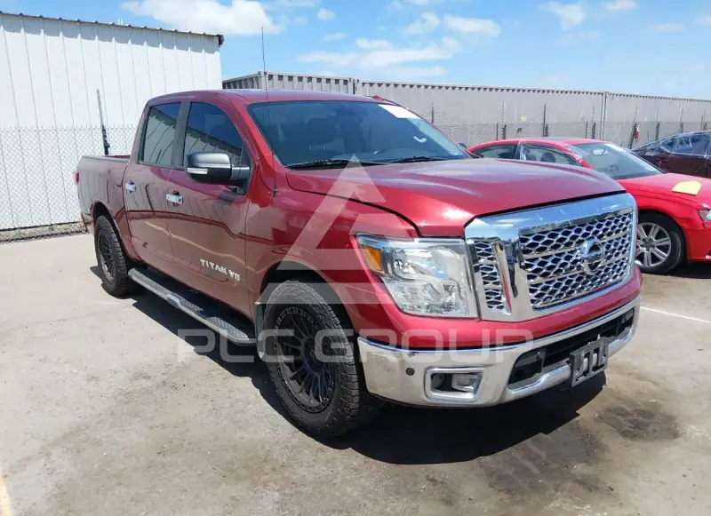 2018 Nissan TITAN фото
