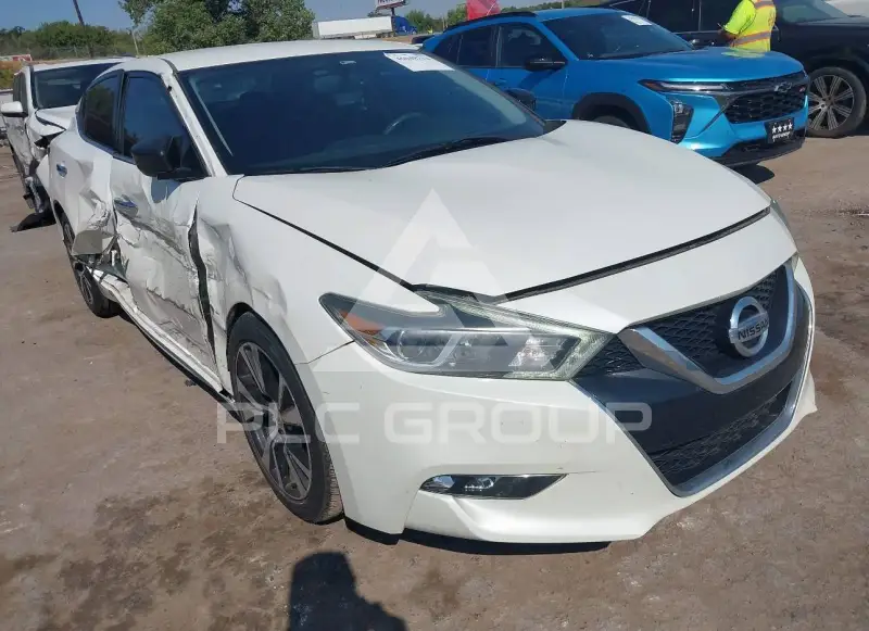 2018 Nissan MAXIMA photo